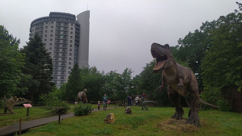 У Трускавці відкрили Парк "живих" динозаврів.