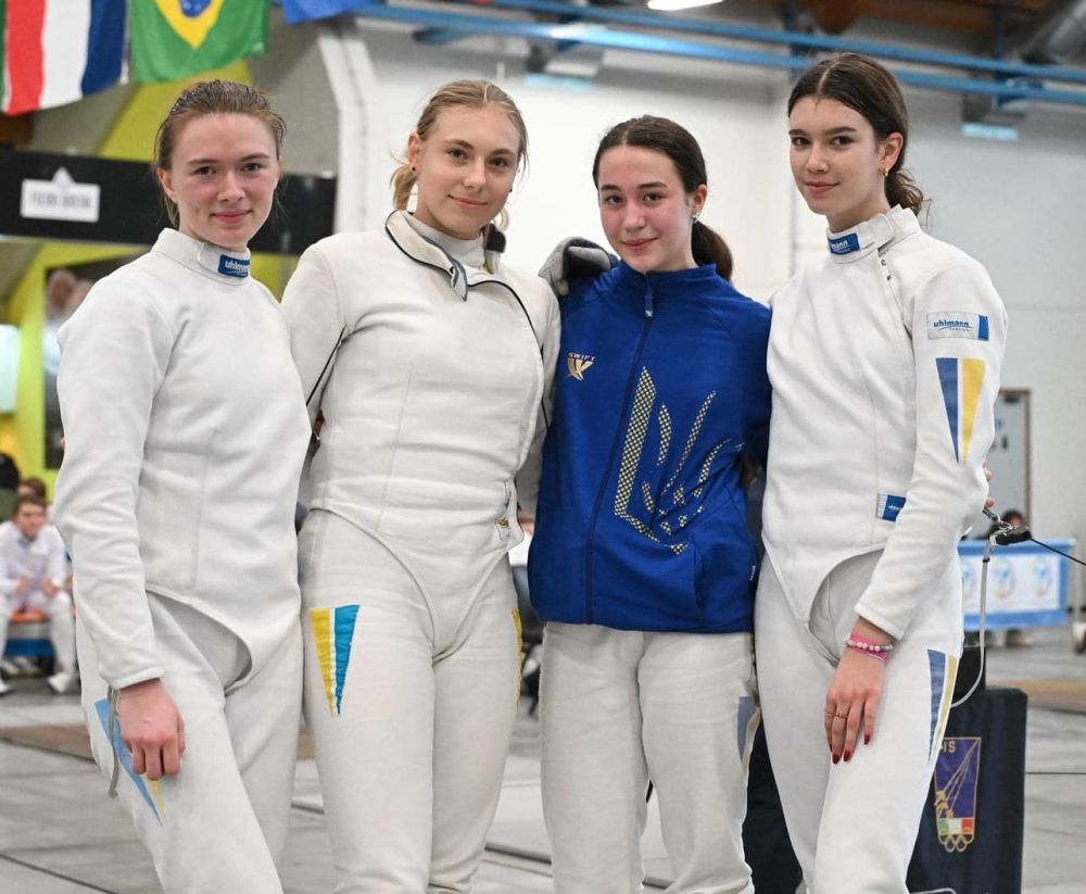 Львів’янки стали чемпіонками юніорського Кубка світу з фехтування.