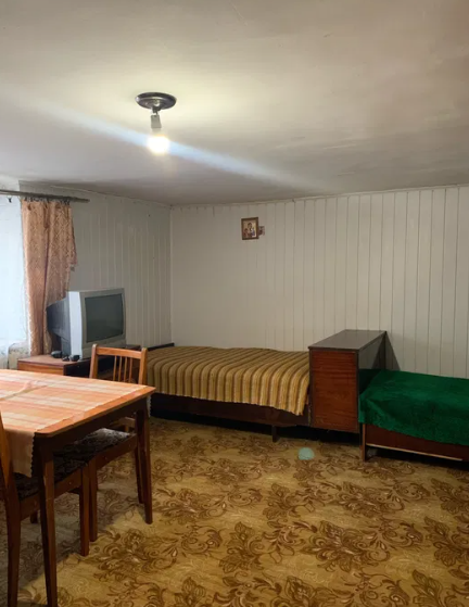 Квартира у Львові на цокольному поверсі за 3 000 гривень.