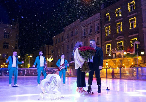 Як оригінально освідчитись коханій у Львові. Фото: івент агенція Flash Day