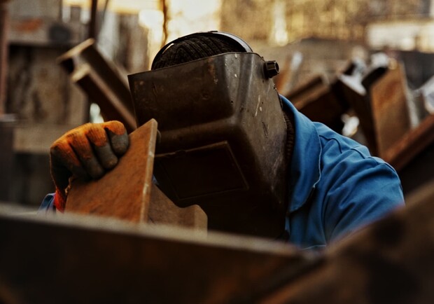 Показ і обговорення фільму "Літургія протитанкових перешкод".