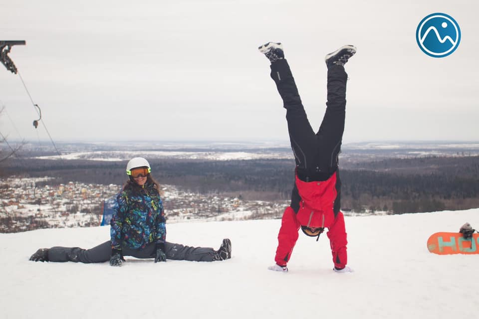 Сноубординг на снігових схилах Буковиці – ідеальна розвага для тих, хто шукає яскравих емоцій. Фото: Bukovytsia