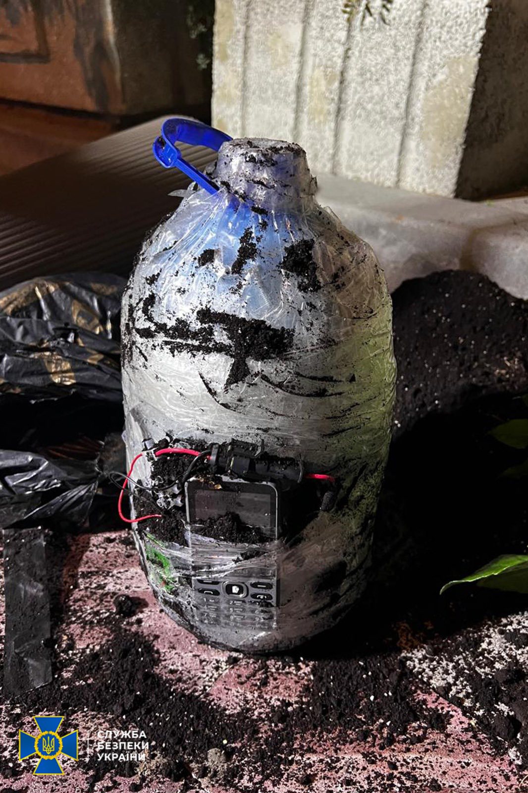 У Львові двоє неповнолітніх на замовлення Росії намагалися підірвати будинок військового.