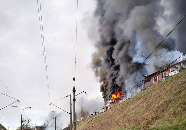 Росія кинула ракети поруч із залізничними об'єктами у Львові.