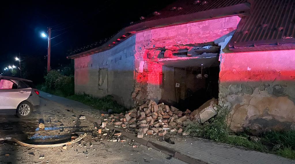 Внаслідок ДТП у Рудках загинули двоє людей, ще двоє &mdash; у лікарні.