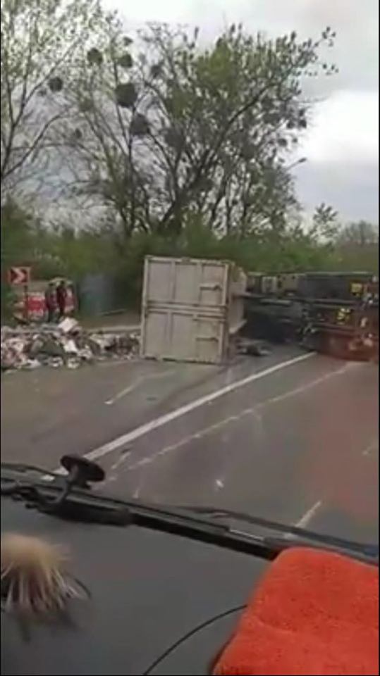 Аварія сталася близько 17:00 у четвер, 30 квітня. 