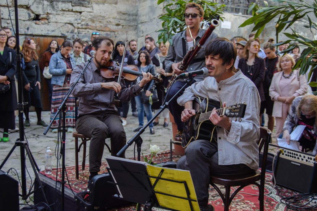 Артцентр "Дзиґа".