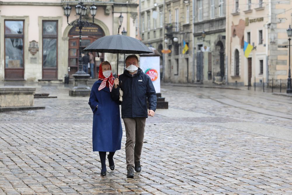 СОVID-19 у Львові: де виявлені нові випадки, одужання, смерті й інші факти. Фото: Львівська міськрада.