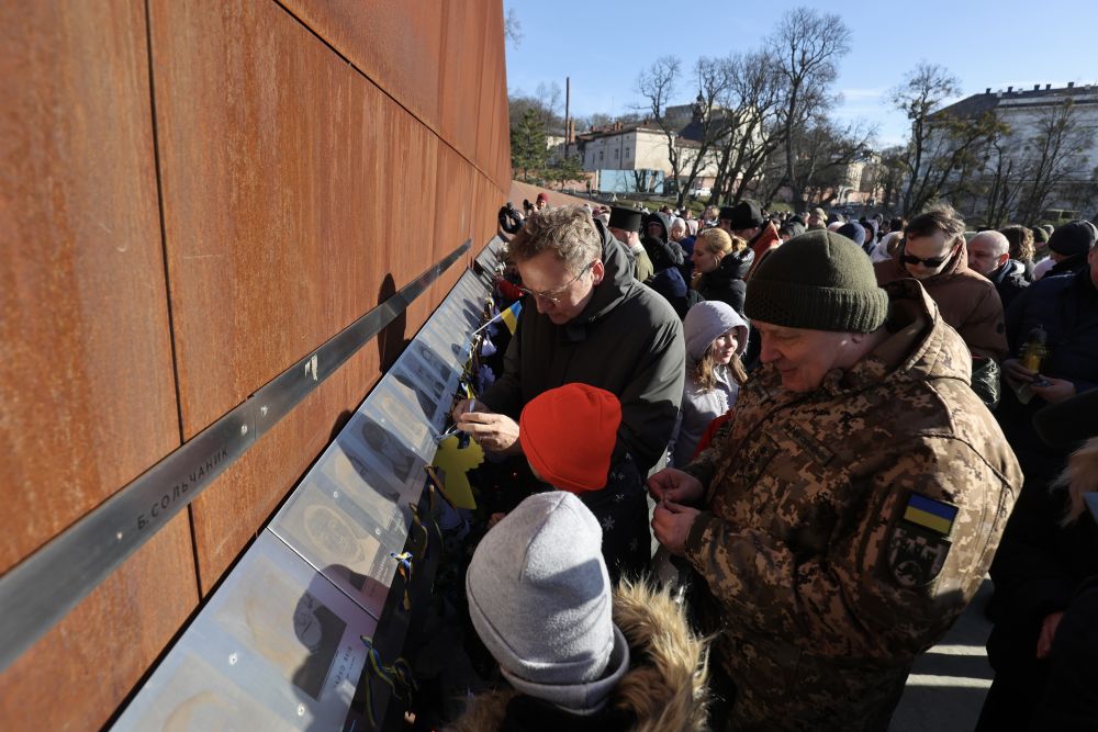 Львів вшанував пам'ять Героїв Небесної Сотні.