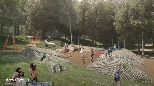 Дитячий майданчик у Львові у формі дракона.