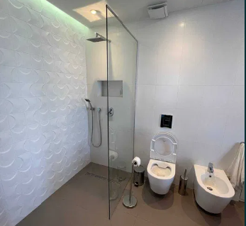 Елітний пентхаус із краєвидом на Львів.