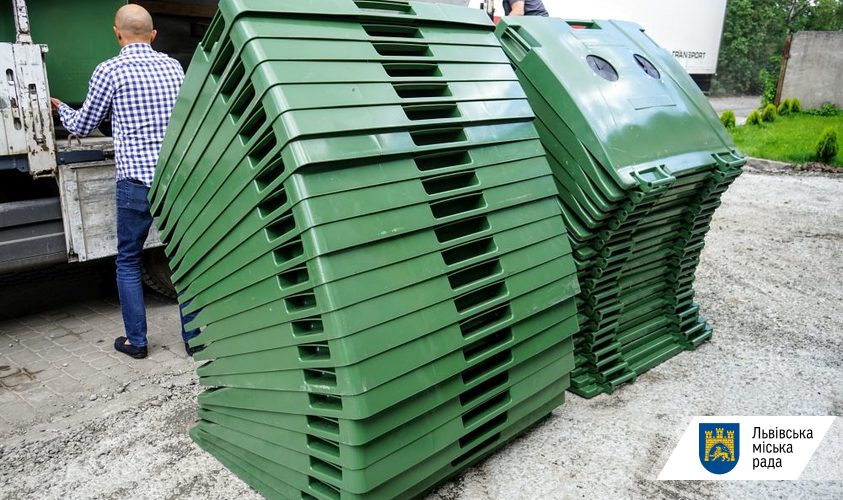 У Львові розпочнуть роздільний збір скла. Фото: Львівська міськрада.