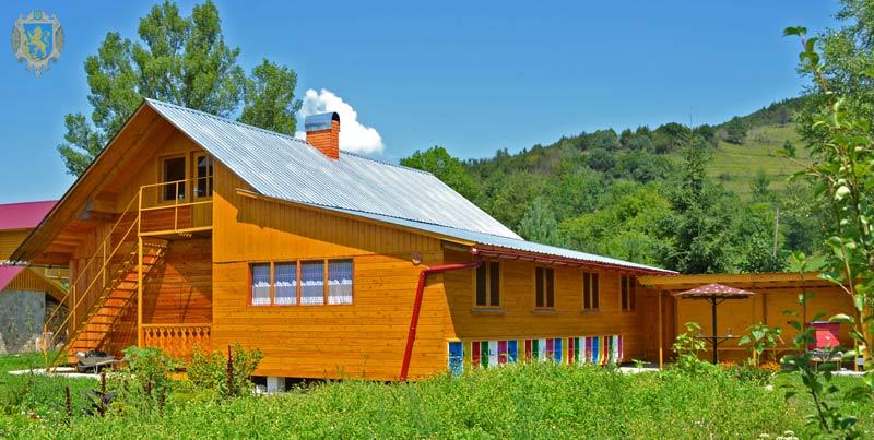 Пасіка Плай довголіття у Ластівці.