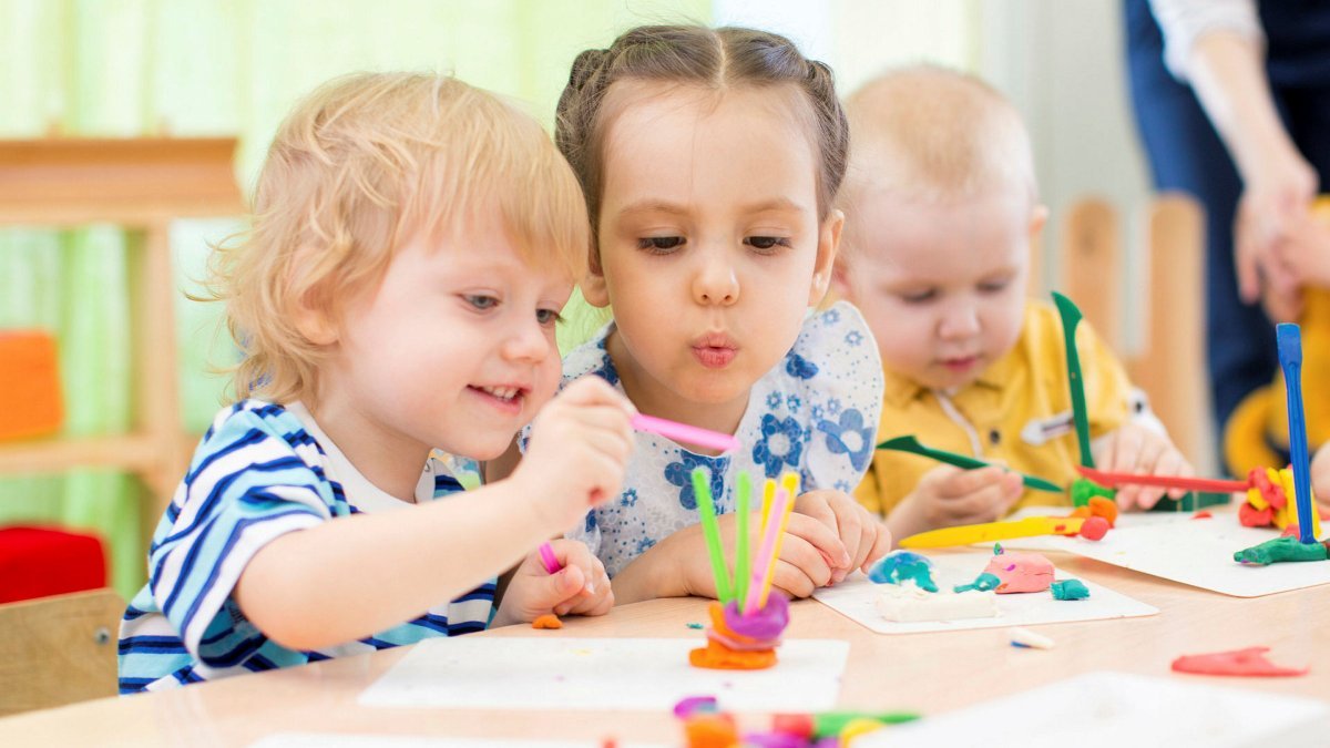 Не в садок, а в гурток: малечу кличуть у безкоштовні групи короткотривалого перебування. Адреси.