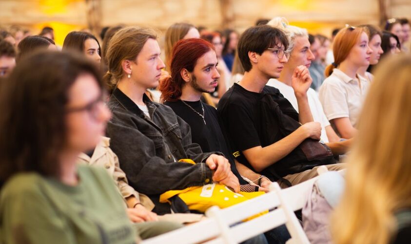 Мережа молодіжних просторів "Твори!".