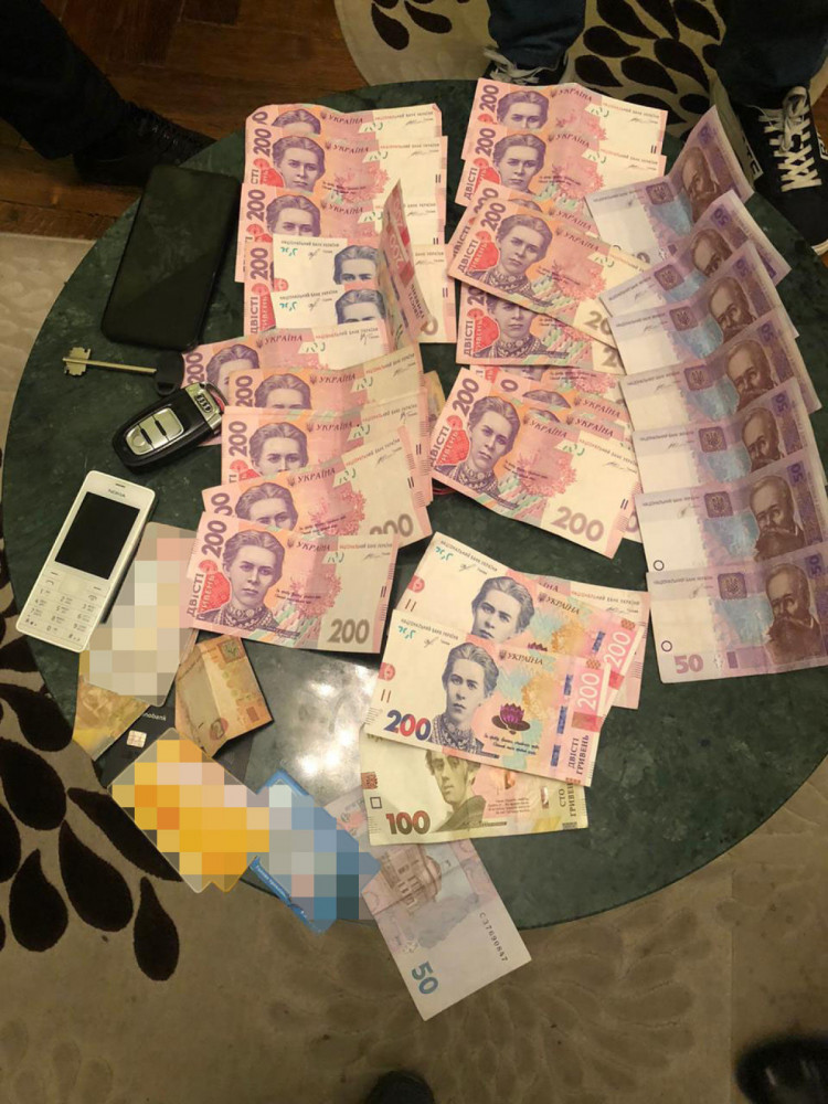 Найшла коса на камінь: двоє львів&rsquo;ян систематично грабували жриць кохання. Фото: поліція Львівщини. 