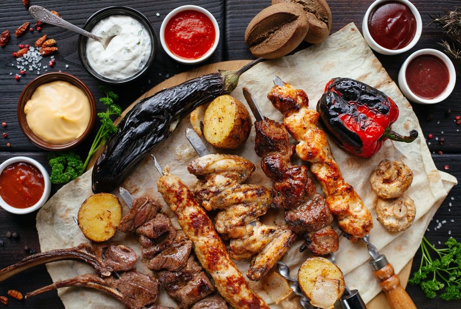 Новорічний стіл 2022: що приготувати для зустрічі року Тигра