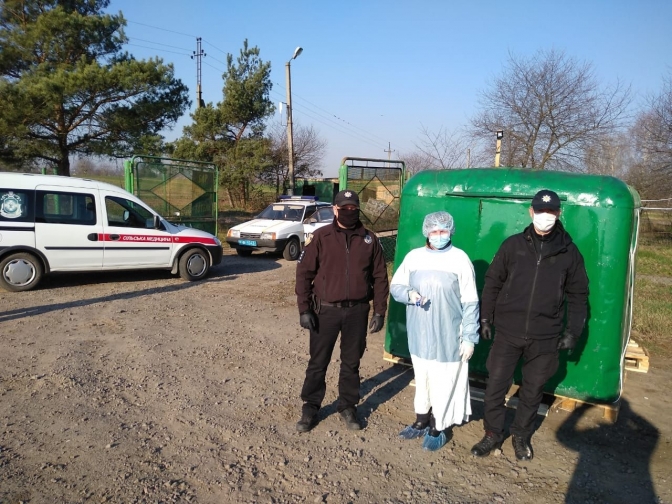 На Львівщині запрацювали перші п’ять блокпостів. Фото Тарас Грень.