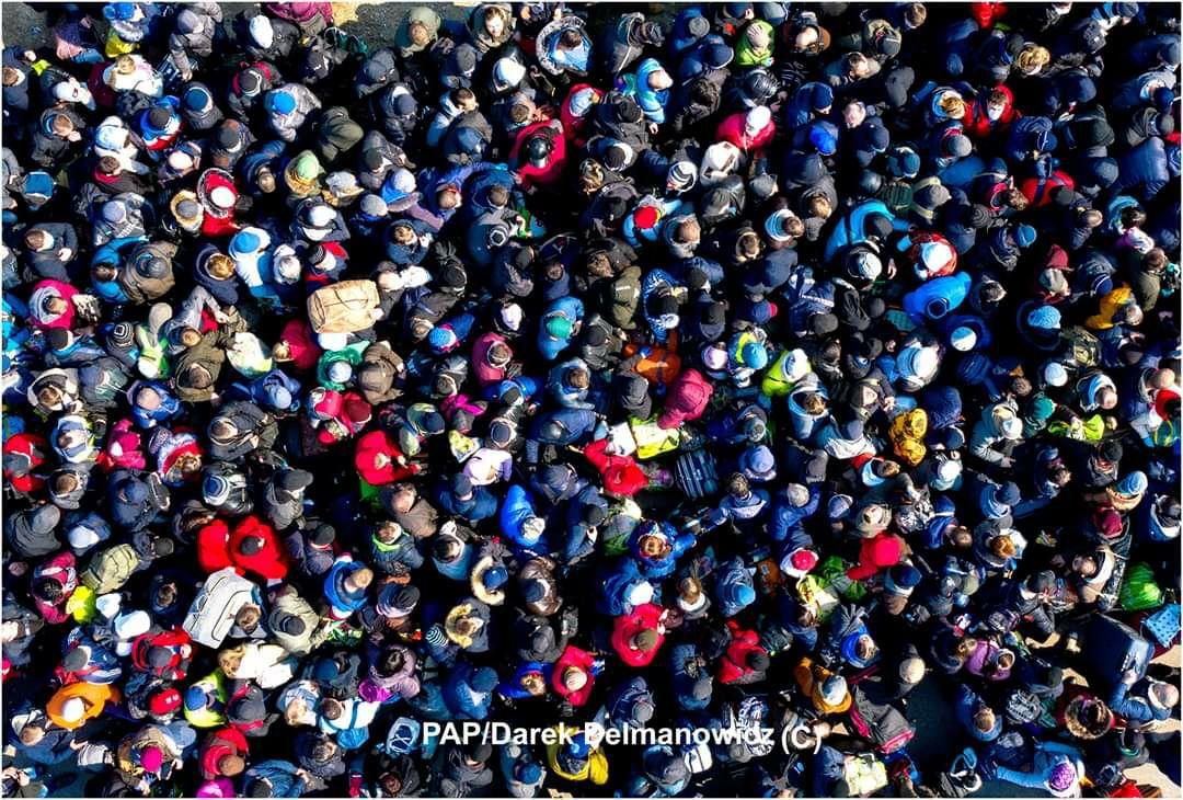 Величезні черги на пропускному пункті &laquo;Краковець &ndash; Корчова&raquo; збираються щодня. 