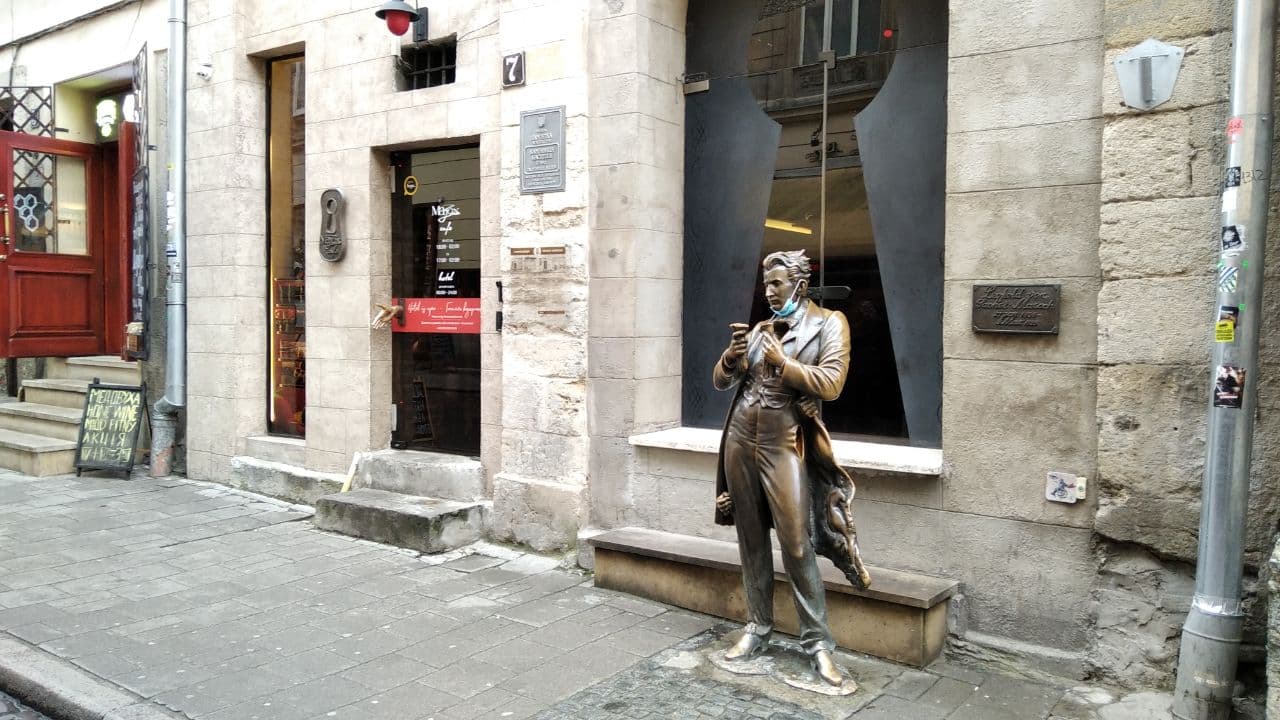 Мазох cafe. Львів. Листопад 2020 рік. Фото: VG Львів.