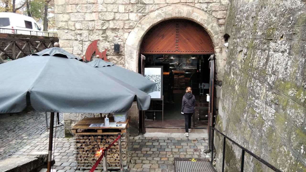 Реберня "Під Арсеналом". Львів. Листопад 2020 рік. Фото: VG Львів.