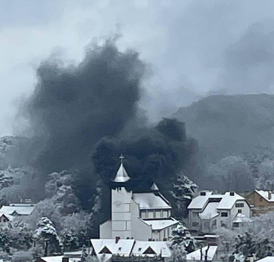 У Брюховичах горить церква Святої Терези