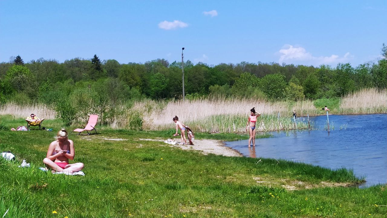 На Львівщині розпочався купальний сезон.