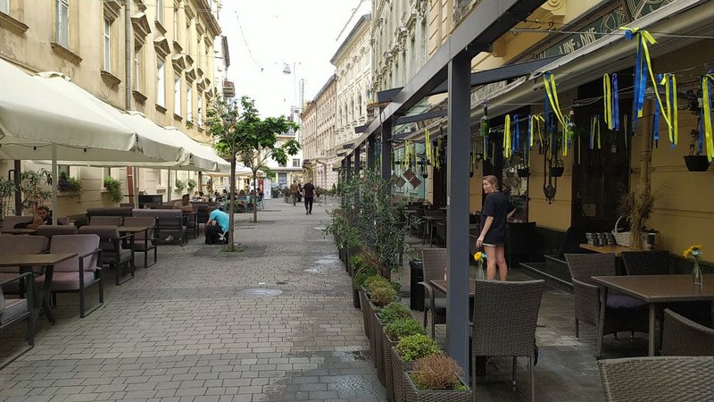 Львів святкує День Державного прапора України – фото та відео з центру міста.