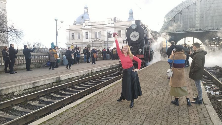 Як розважаються туристи у Львові на новорічні свята 2023.