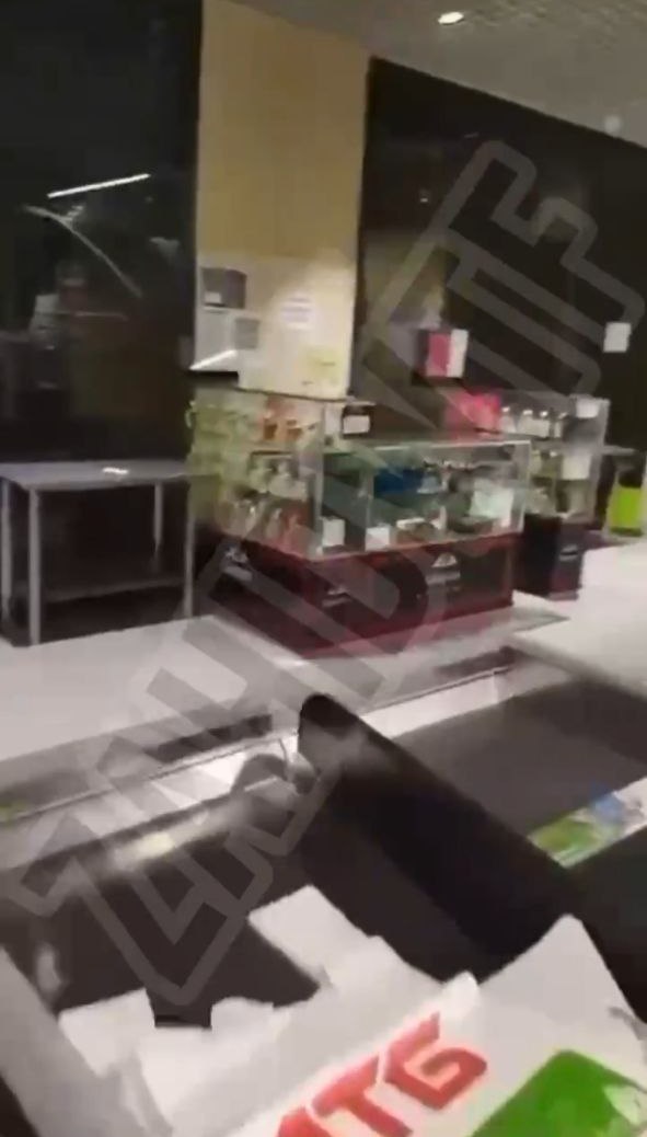 Внаслідок ракетного удару по Дрогобиччині пошкоджено супермаркет "АТБ"