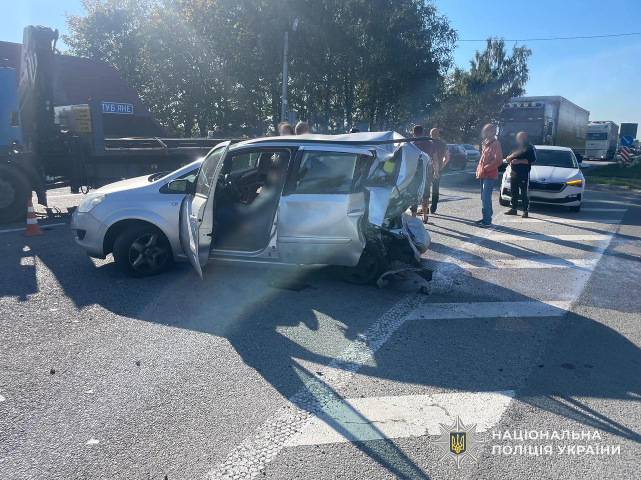 Через зіткнення з Land Rover на Львівщині загинула пасажирка Opel Zafira.