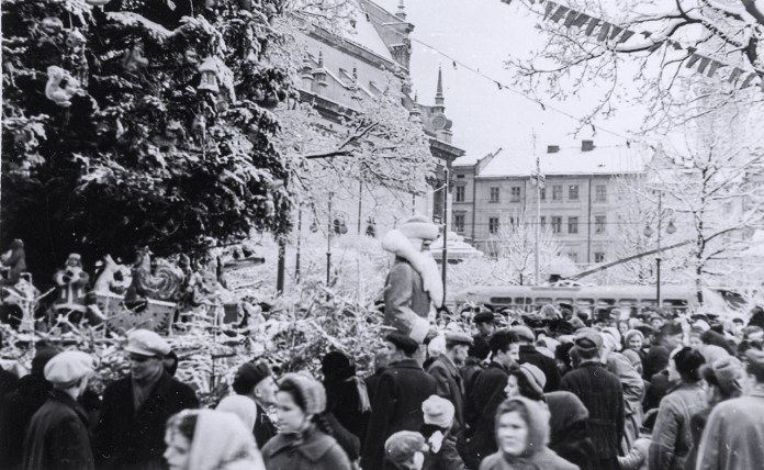 Зима у Львові. 1961 рік: опубліковано невідомі раніше фото Юліана Дороша. Фото: Фотографії старого Львова 