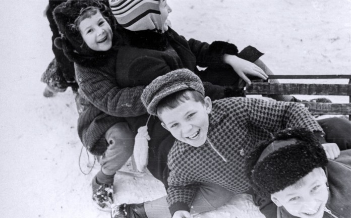 Зима у Львові. 1961 рік: опубліковано невідомі раніше фото Юліана Дороша. Фото: Фотографії старого Львова 