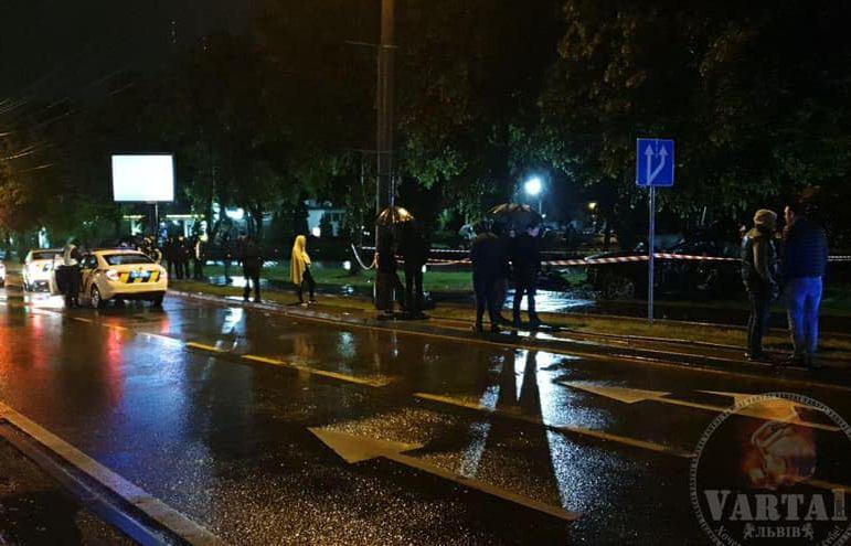 У Львові загинули у ДТП двоє 32-річних чоловіків. Фото "Варта 1".
