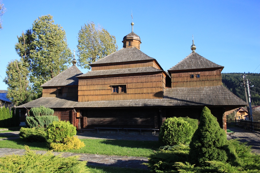 Церква святого великомученика Пантелеймона (святої Параскеви).