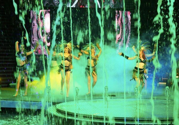 Waterland. Таємниці Атлантиди. Цикрове шоу.