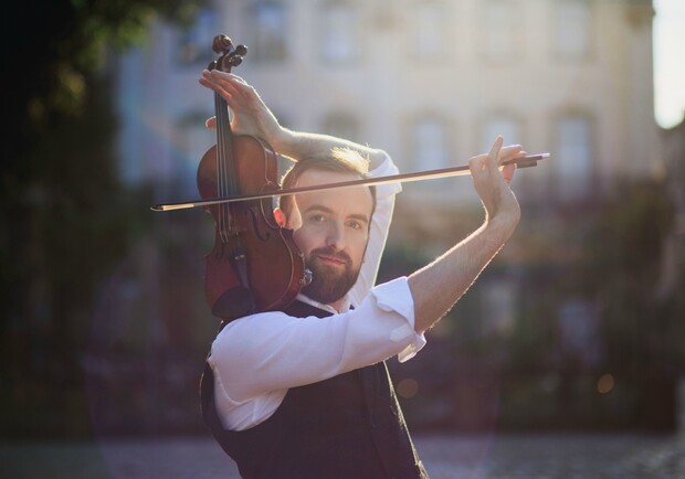 Олександр Божик.