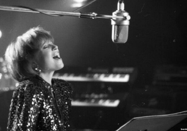 Вечір при свічках до Дня народження Квітки Цісик.