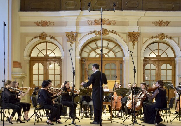 Симфонічний концерт. 80 років Луганській філармонії.