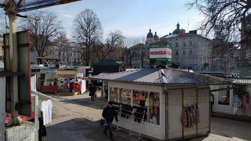 Що залишилося від колись легендарного львівського ринку Добробут.