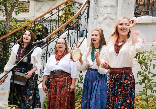 Етно-гурт Жива.