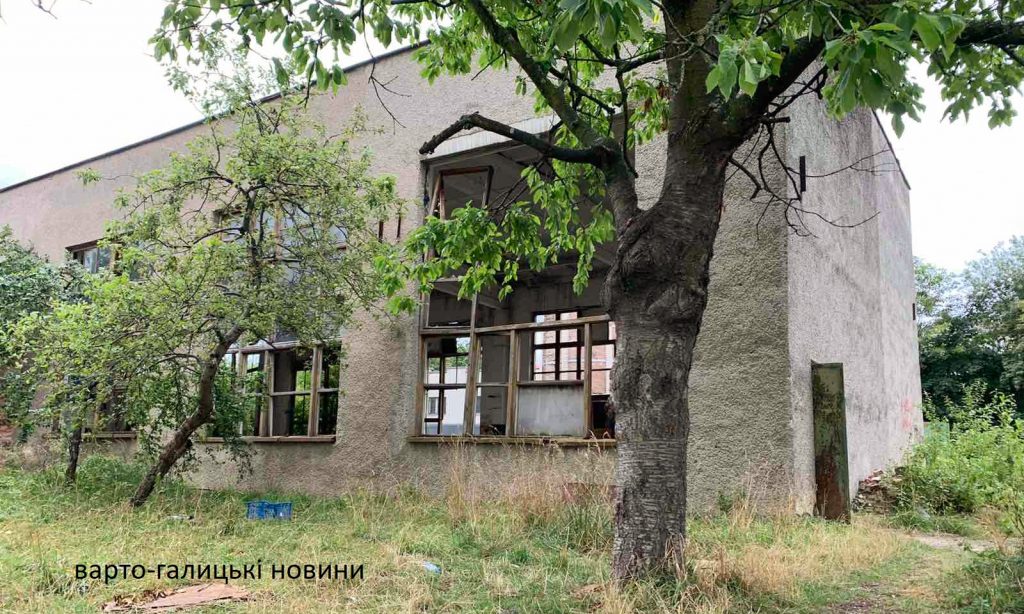 У Трускавці під час гри у хованки дитину вдарило струмом – фото з місця трагедії.