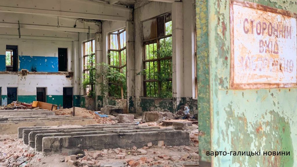 У Трускавці під час гри у хованки дитину вдарило струмом – фото з місця трагедії.