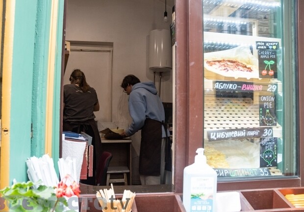 У центрі Львова переселенці відкрили пиріжкову.