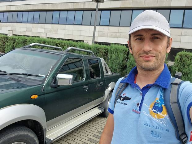 На рахунку Святослава Літинського та його компанії – понад 250 автомобілів, переданих нашим бійцям.