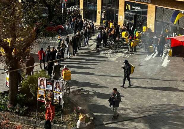 Три ресторани McDonald's у Львові зачинені вже майже вісім місяців.
