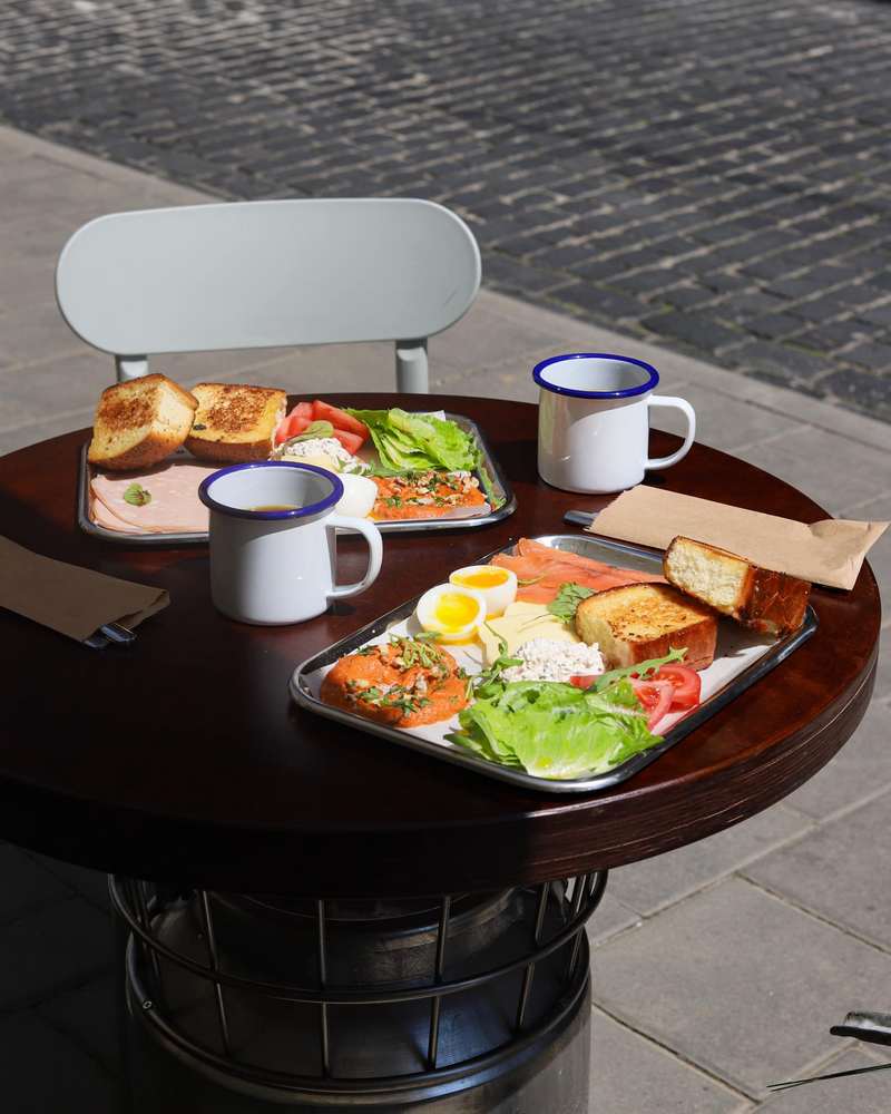 Сніданок у Milk Pub Кооператива молока.