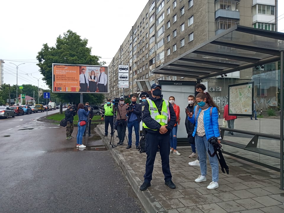 Перевізників пасажирського транспорту перевіряють на дотримання карантинних обмежень. Фото: Львівська міськрада.