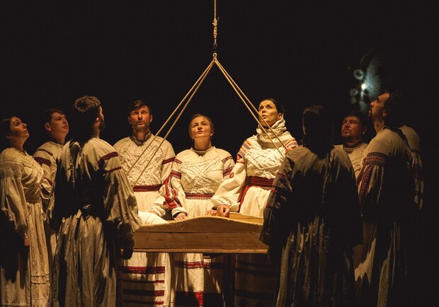 Нація. Вистава.