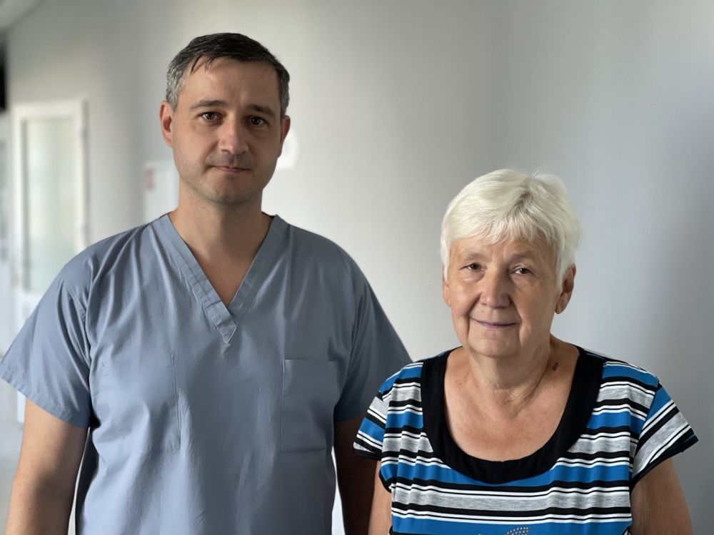 Львівський робот Da Vinci прооперував жінку, яка 30 років страждала на рідкісну недугу.